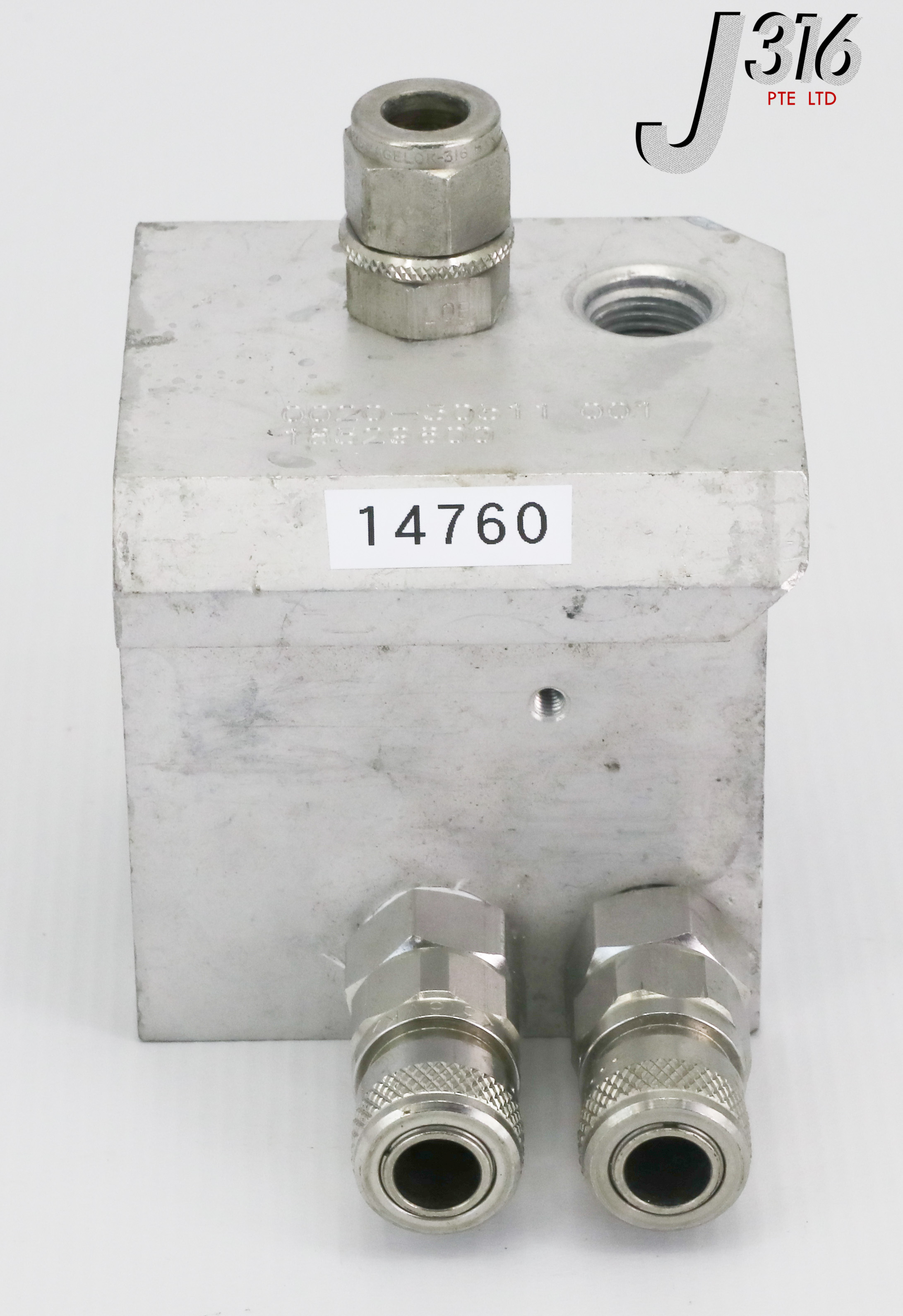 サンプル 14760 APPLIED MATERIALS 5200 CVD WC WXZ GAS BOX, 0020-30511 0240